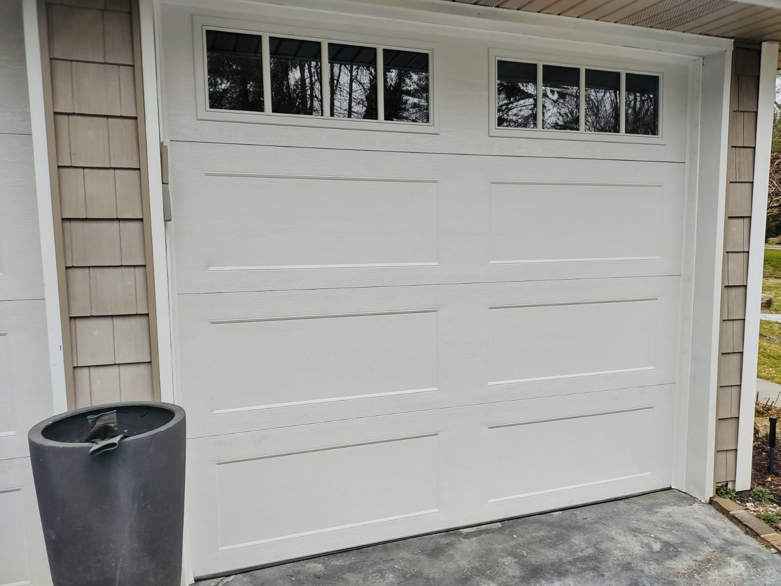 offwhite garage door